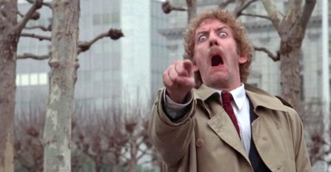 Invasion of the Body Snatchers: Donald Sutherland points and screeches